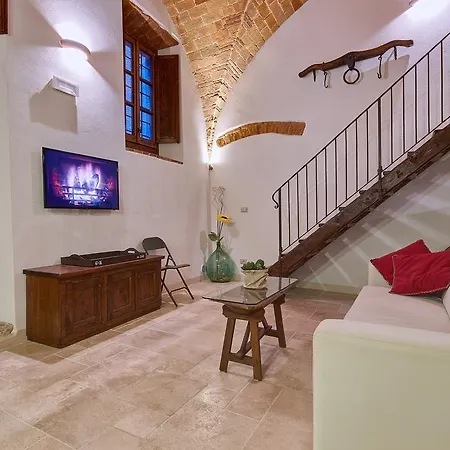 Apartman La Volta Su *